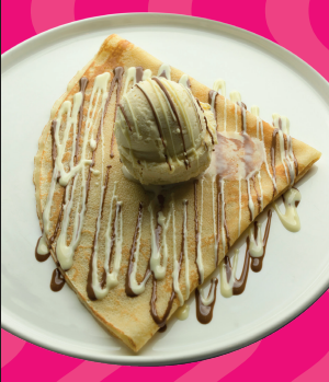 CRÊPE AVEC BOULE DE GLACE
