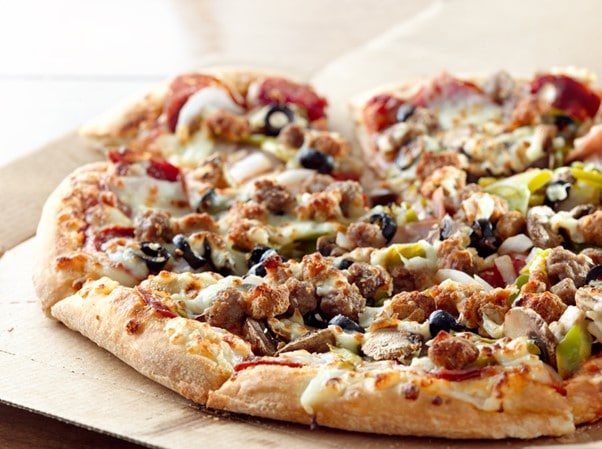 grande pizza viande